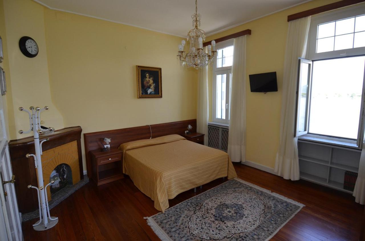 Hotel Villa Ruscello 바메노 외부 사진